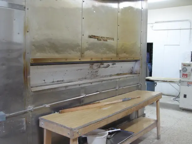 Foto von Pletzel (Jüdisches Zwiebel-Mohn-Fladenbrot) – fertig angerichtet