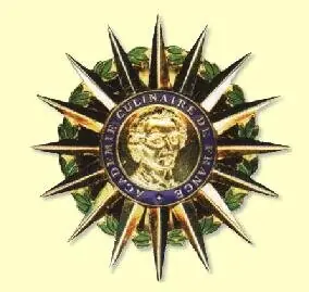 Foto von Poulet au fromage (Französisches Hähnchen in Käsesauce) – fertig angerichtet