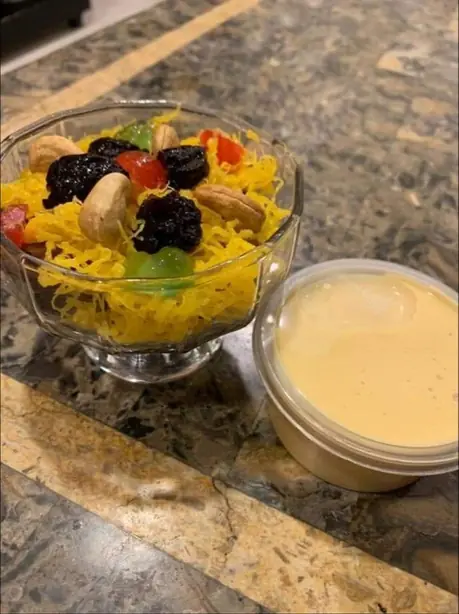 Foto von Puding Diraja (Königlicher Pahang-Pudding) – fertig angerichtet