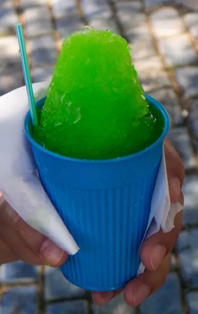 Foto von Puerto-Ricanische Piragua (Handgeschabtes Eis) – fertig angerichtet