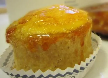 Foto von Puits d'amour (Französischer Liebesbrunnen) – fertig angerichtet