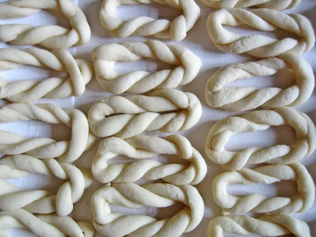 Foto von Sardische Lorighittas mit Hähnchen-Tomaten-Ragout – fertig angerichtet