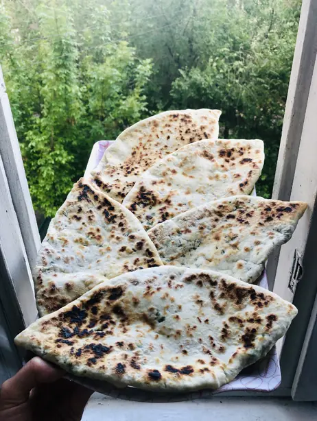 Foto von Schingjalow-Haz (Zhingyalov Hats) – fertig angerichtet