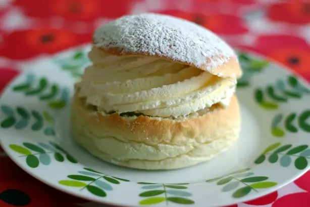 Foto von Schwedische Semla – fertig angerichtet