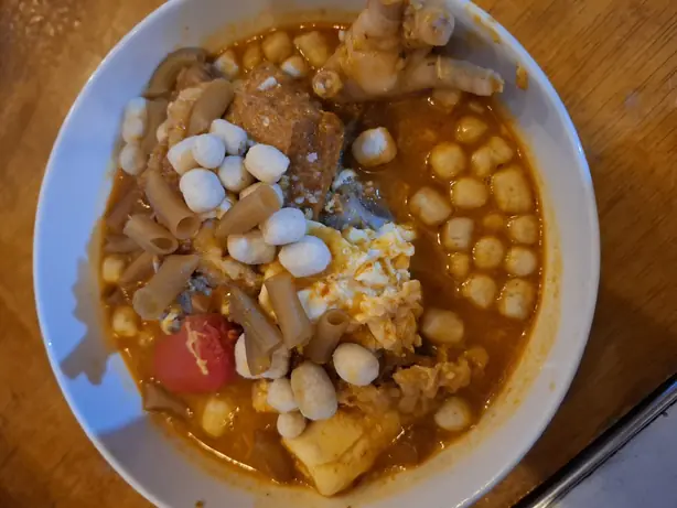 Foto von Seblak – fertig angerichtet