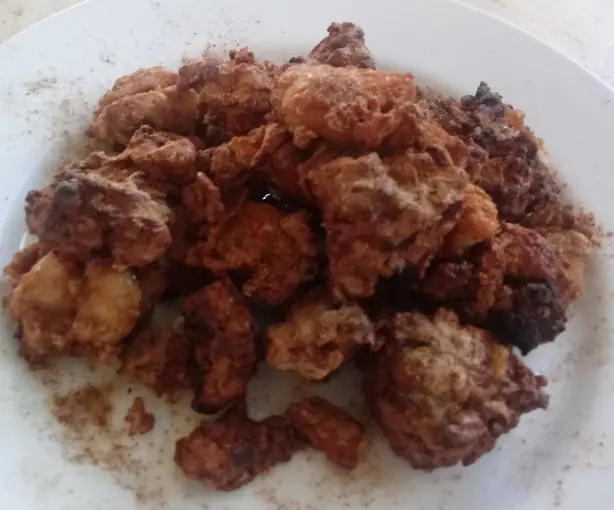 Foto von Taiwanesisches Fried Chicken (Popcorn Chicken) – fertig angerichtet