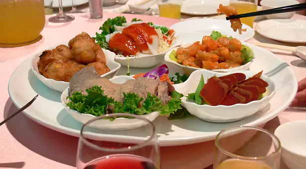 Wikipedia-Bild - Taiwanese_cuisine.jpg - Foto: WikiLaurent - CC BY-SA 3.0