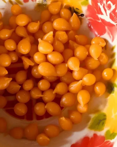 Foto von Thong Yot (Goldene Eigelb-Tropfen) – fertig angerichtet