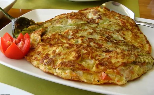 Wikipedia-Bild - Rellenong_talong.jpg - Foto: dbgg1979 on flickr - CC BY 2.0