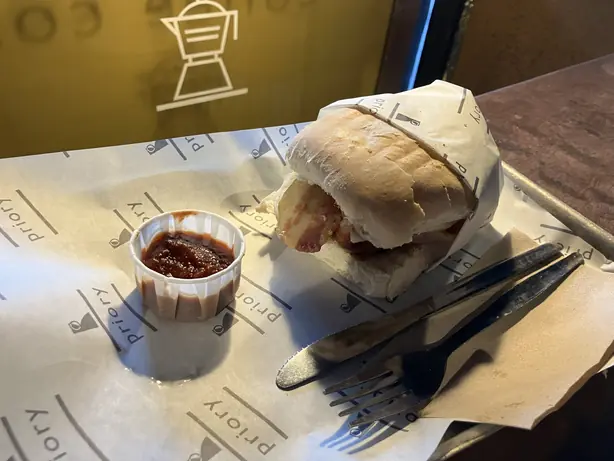 Wikipedia-Bild - Breakfast_blaa.jpg - Foto: さえぼー - CC0
