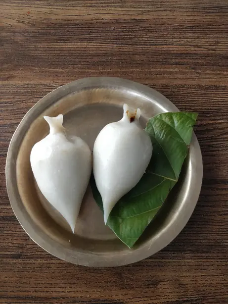 Wikipedia-Bild - Yomari_double.jpg - Foto: Raunak Maskay - CC BY-SA 4.0