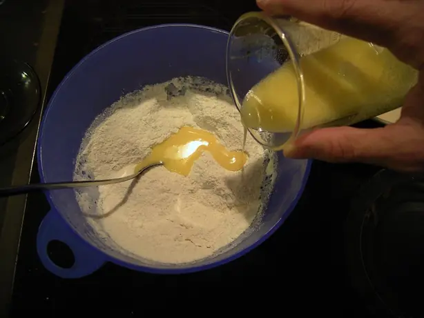 Foto von Klassischer Streuselkuchen – fertig angerichtet