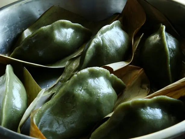 Foto von Taiwanesische Kräuter-Reiskuchen Chháu-á-kóe – fertig angerichtet