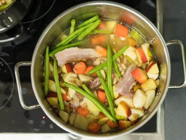 Foto von Westfälisches Blindhuhn Eintopf – fertig angerichtet