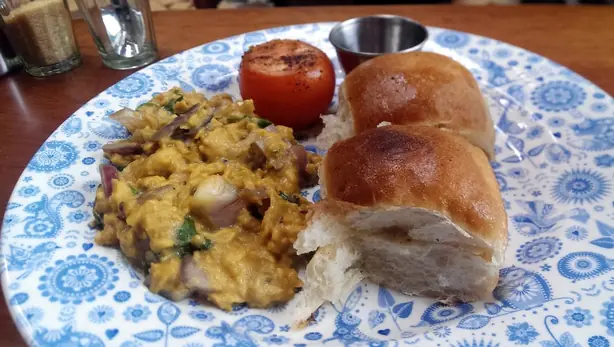 Foto von Akuri – Würzige Rühreier – fertig angerichtet