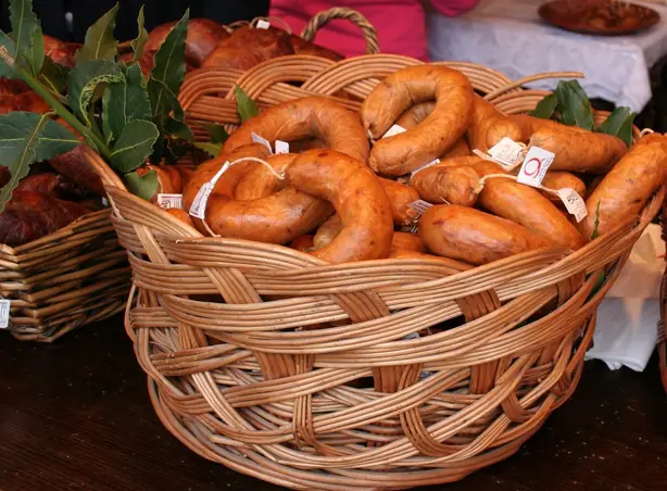 Foto von Portugiesische Alheira – fertig angerichtet