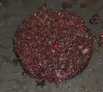 Foto von Münsterländer Wurstebrot gebraten mit Apfel – fertig angerichtet